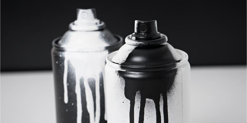 black and white spray paints