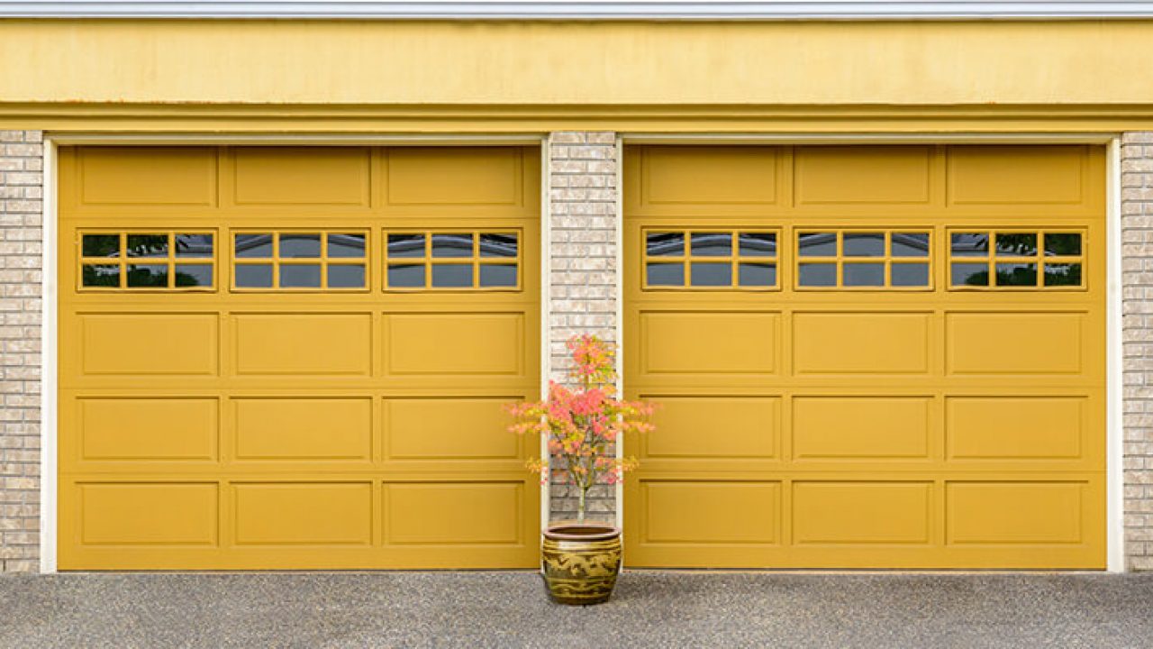 A Guide To Spray Painting Your Garage Door A Guide To Spray Painting Your Garage Door