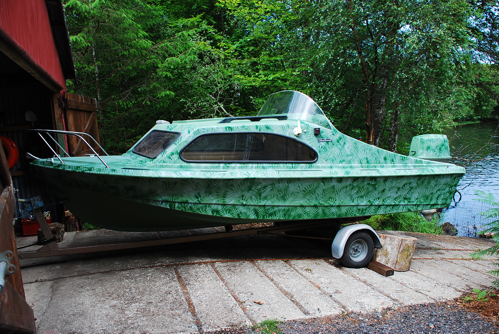 Camo Paint Boat