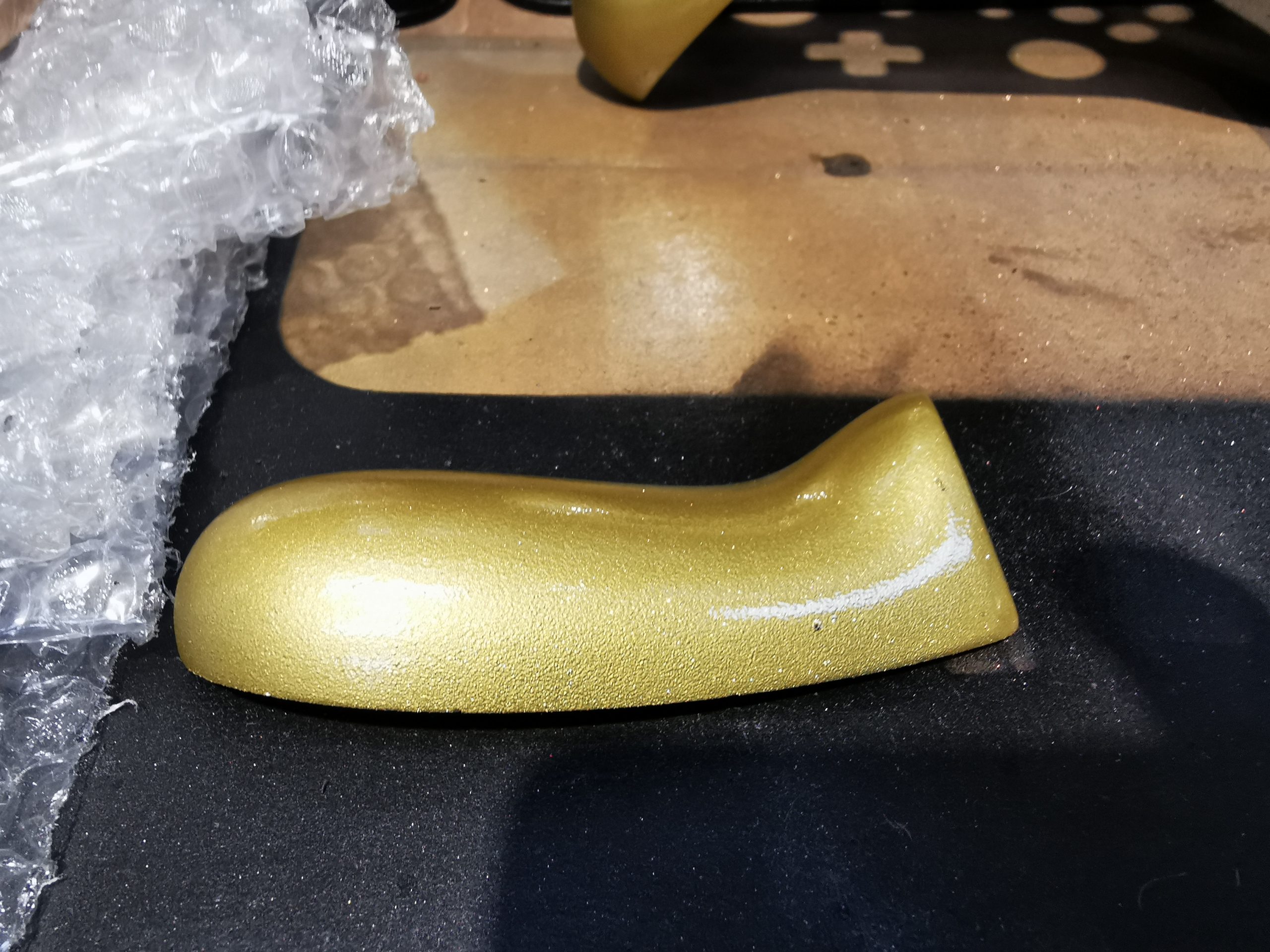 gold lacquer on plastic