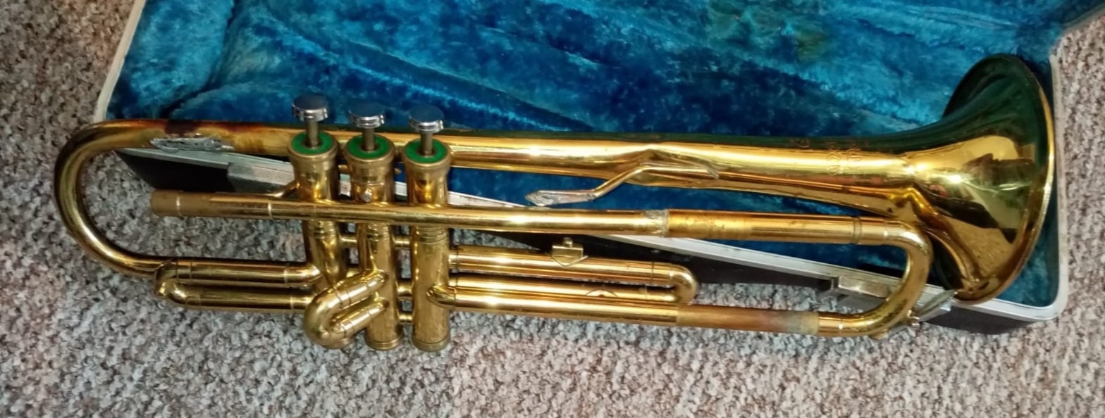 before repaint trumpet brass