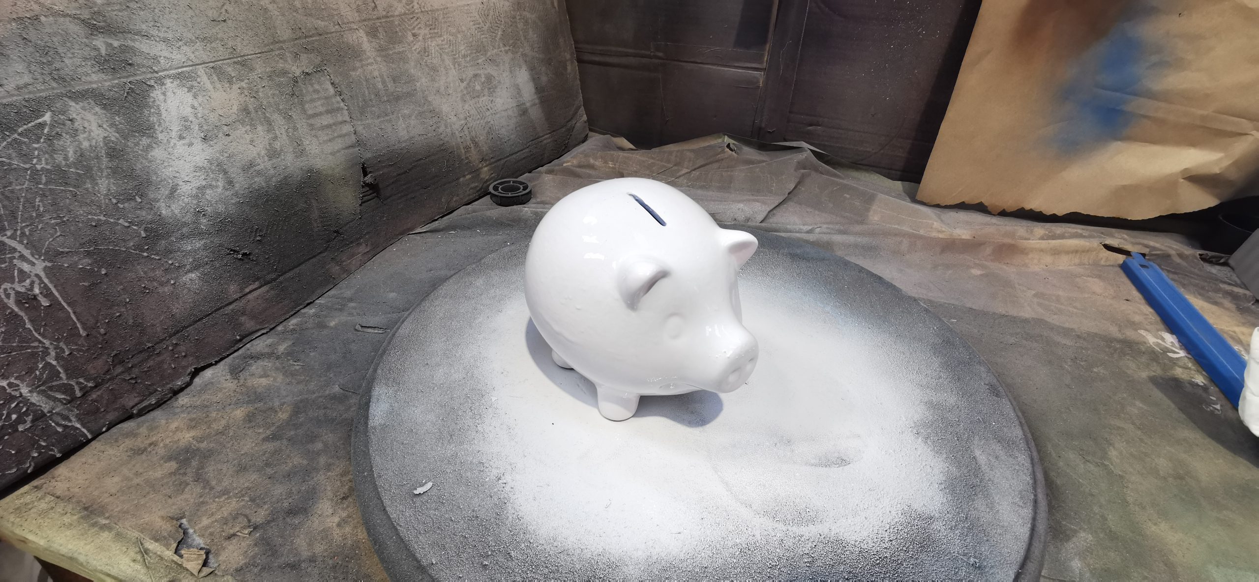 during priming of ceramic pig