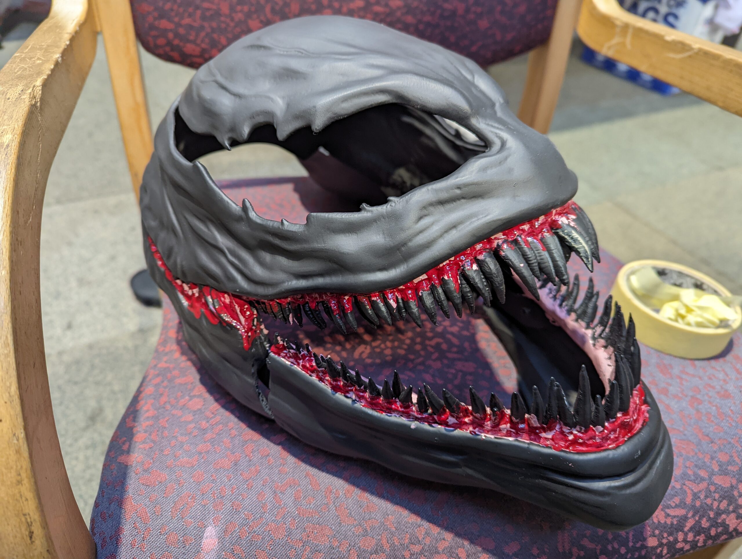 painting gums on venom mask