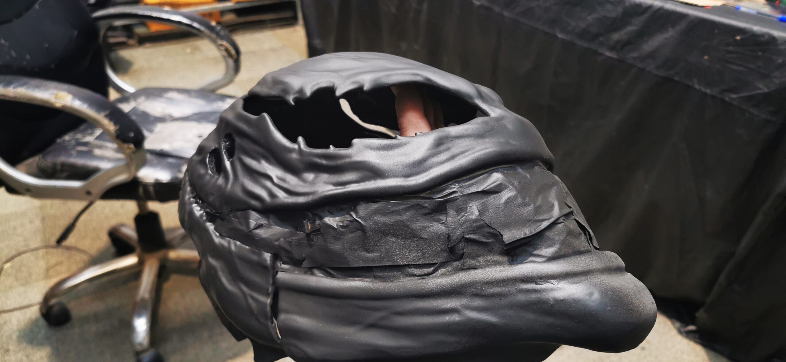 primer on venom mask